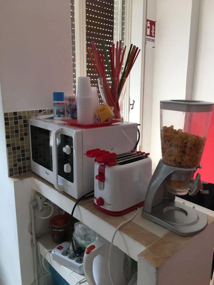 Acomodação com café da manhã  Damiani & Sister Guesthouse 2*